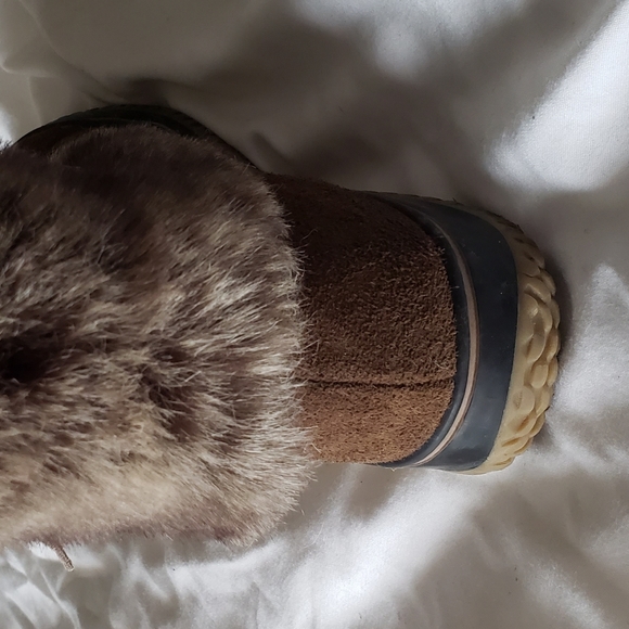 Bos. & Co. Fun Fur Boot - Picture 6 of 7